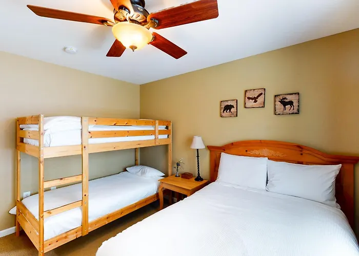 Northshore Lakeview Getaway